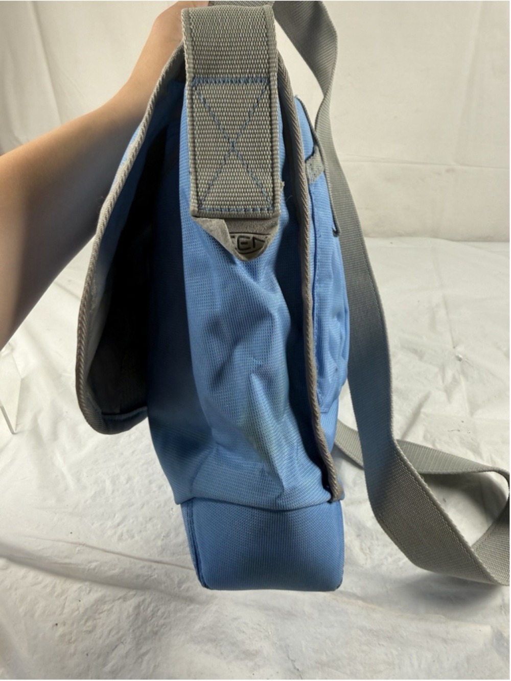 KEEN Blue Crossbody Messenger Bag - Picture 14 of 16